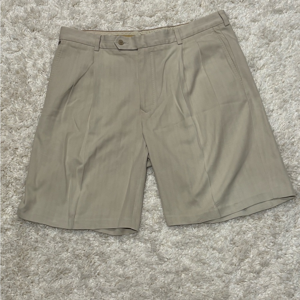 Men's Cream Shorts